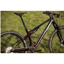 Superior XF 9.5 Team Gloss Red Carbon / Black