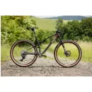 Superior XF 9.9 Team Red Carbon / Matte Carbon