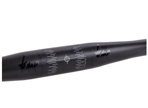 riaditka TUNE Turnstange Flatbar 2.0 UD Carbon 31,8 x 750 mm | 9° Back-Sweep
