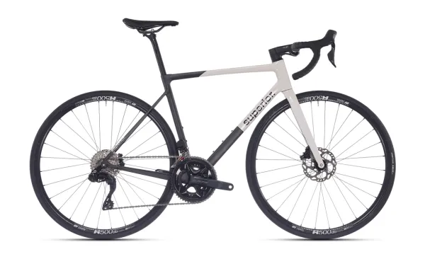 Superior RR 9.5 Matte Carbon / White